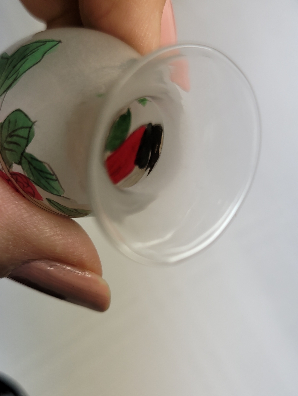 Miniature Reverse Painted Vase - Picture 5 of 7